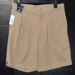 Roundtree & Yorke Men's Flat Front Khaki Shorts
